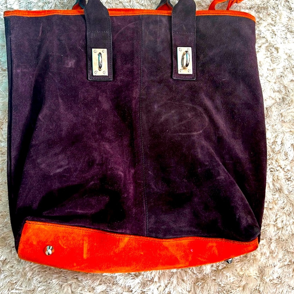 Pulicati purse
In excellent condition